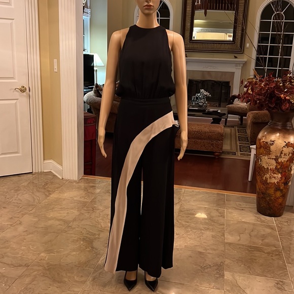 Alexis Deanne Contrast Wrap Jumpsuit 2 - Picture 3 of 8